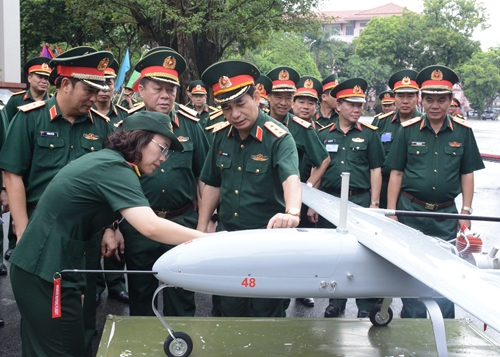 Thượng tướng Phan Văn Giang kiểm tra công tác chuẩn bị Đại hội đại biểu Đảng bộ Quân đội lần thứ XI